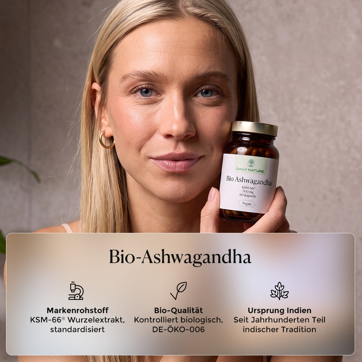 Frau hält das Glas Bio-Ashwagandha – KI-generiertes Bild [KI]